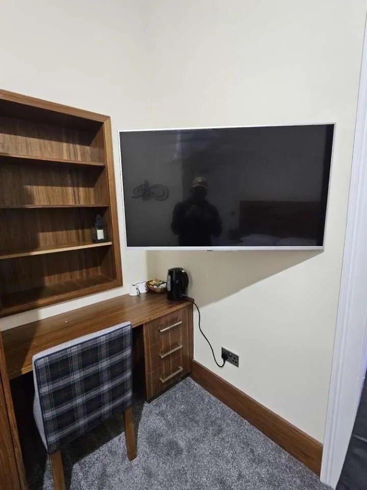 Spacious Large Double Room With Private Bathroom Edinburgh United Kingdom